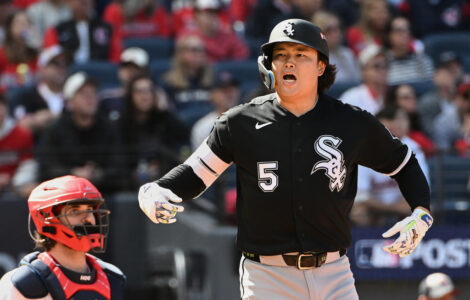 Murakami's 2-run homer sparks White Sox to 3-0 win in Game 1 of AL Division Series vs. Guardians